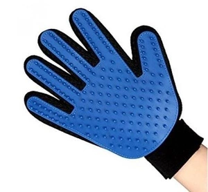 Rukavice pro česání kočičí psí srsti